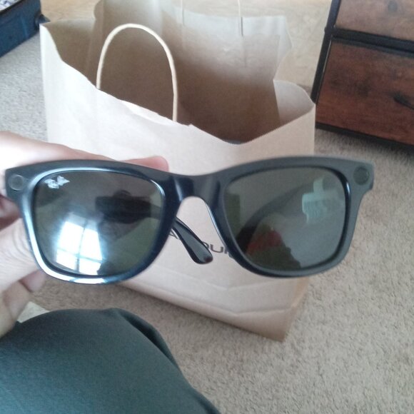 Sunglasses - Picture 8 of 11